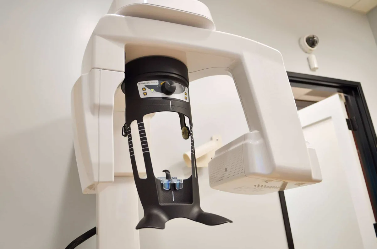A photo of a dental machine