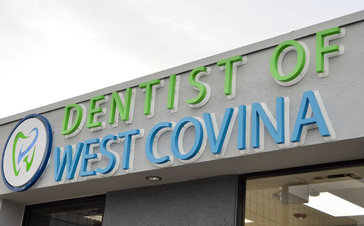 A front of a dental clinic