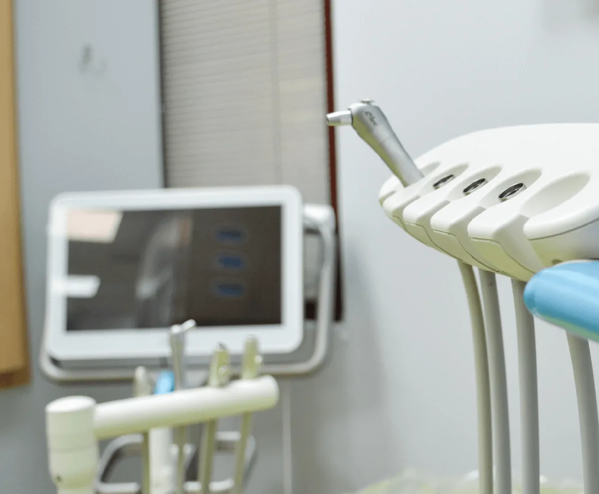 Tooth Replacement Options in West Covina, CA: A Simple Guide